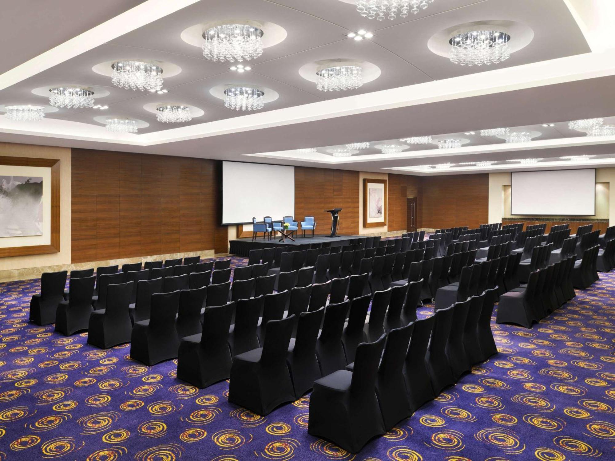Moevenpick Hotel Jumeirah Beach Dubai Luaran gambar The Grand Ballroom